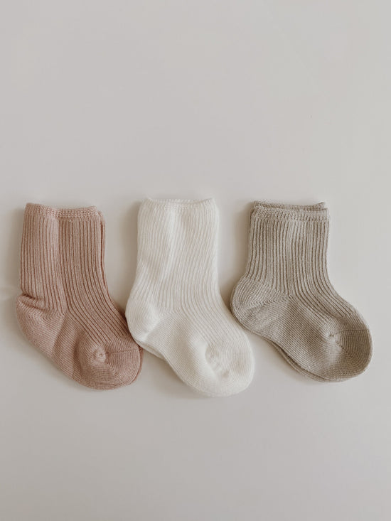 Imperfect Sock Set | Pretty with Pink (0-6M)