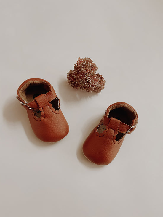 Faux Leather Mary Jane Crib Shoes | Brown